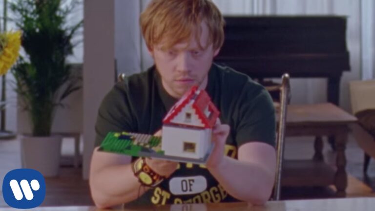 Ed Sheeran – Lego House [Official Music Video]