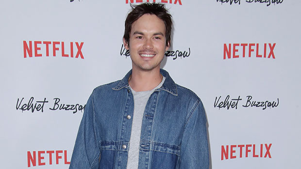 Tyler Blackburn Says He Missed Episodes Of ‘Roswell’ For Mental Health – Hollywood Life