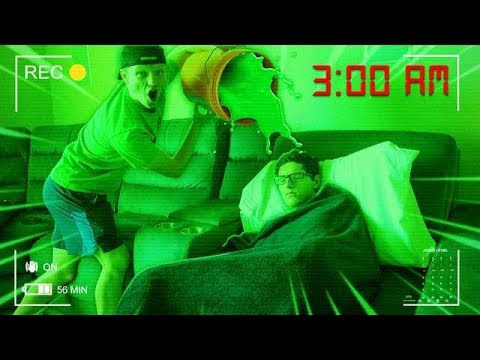 10 WAYS TO PRANK YOUR FRIENDS AT 3AM!
