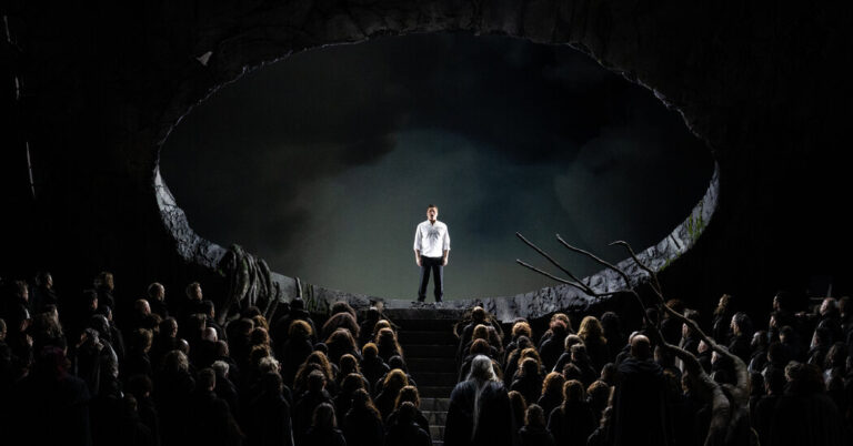 A New ‘Lohengrin,’ Threatened by War in Ukraine, Comes to the Met